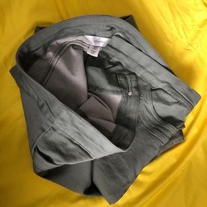 Super stretch plus size ankle pant